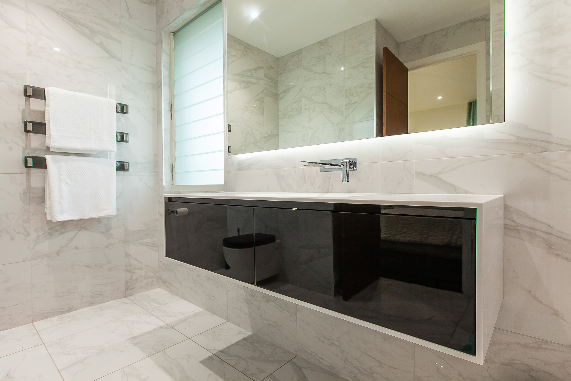 modern bathroom vanity, corian top, black gloss, black and white, clean, integrated basin, minimal, minka joinery