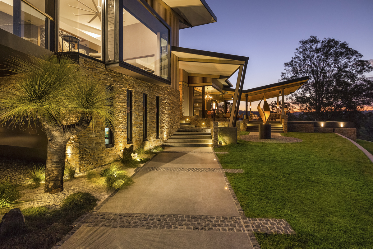 Contemporary house, farm house, architect designed, designer inteiors, minka joinery